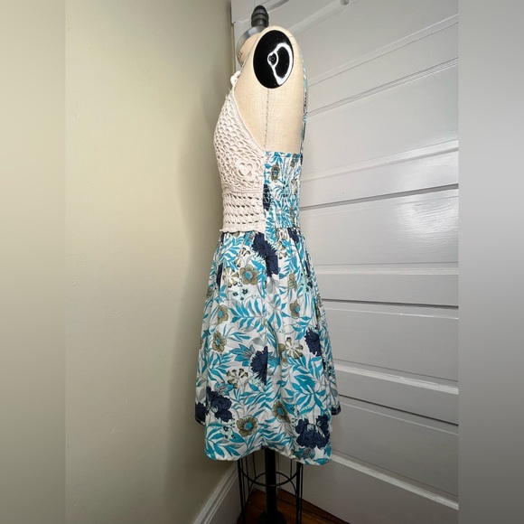 BOG Band of Gypsy Crochet Dress Floral Medium EUC - Picture 6 of 12